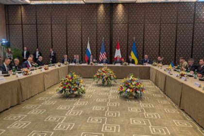 تفاؤل أوكراني وحذر روسي بعد يومين من مفاوضات جنيف