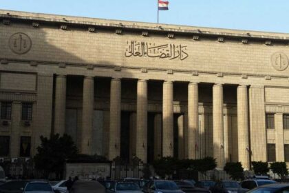 مصر.. تمديد إدراج 13 متهما إخوانيا على قوائم الإرهاب