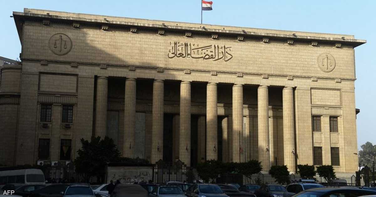 مصر.. تمديد إدراج 13 متهما إخوانيا على قوائم الإرهاب