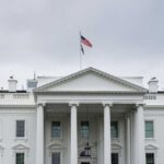 البيت الأبيض: ضرب إيران خيار قائم.. والأفضل لها الاتفاق