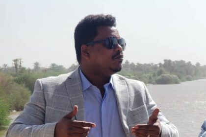 ​طه حسين وبيان “إمساك العصا”.. مديح في السر.. وزهد كاذب في العلن