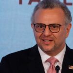 بولس يطالب بحكومة مدنية في السودان ويحذر من دور الإخوان