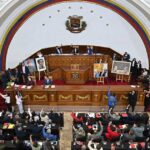 فنزويلا تقر قانون العفو.. تمهيدا للإفراج عن معتقلين سياسيين