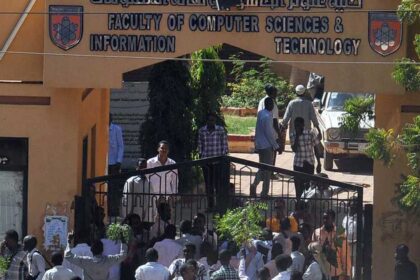 السودان.. انقسام حول الامتحانات ونقابة المعلمين تقترح الحل