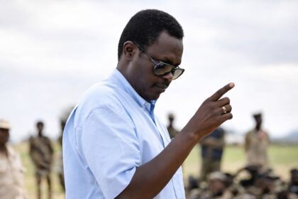 مناوي: استقبال يوغندا لـ”حميدتي” إقرار ضمني باستمرار الجرائم