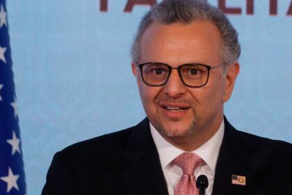 بولس: واشنطن تدعم عملية سياسية في ليبيا لتوحيد المؤسسات