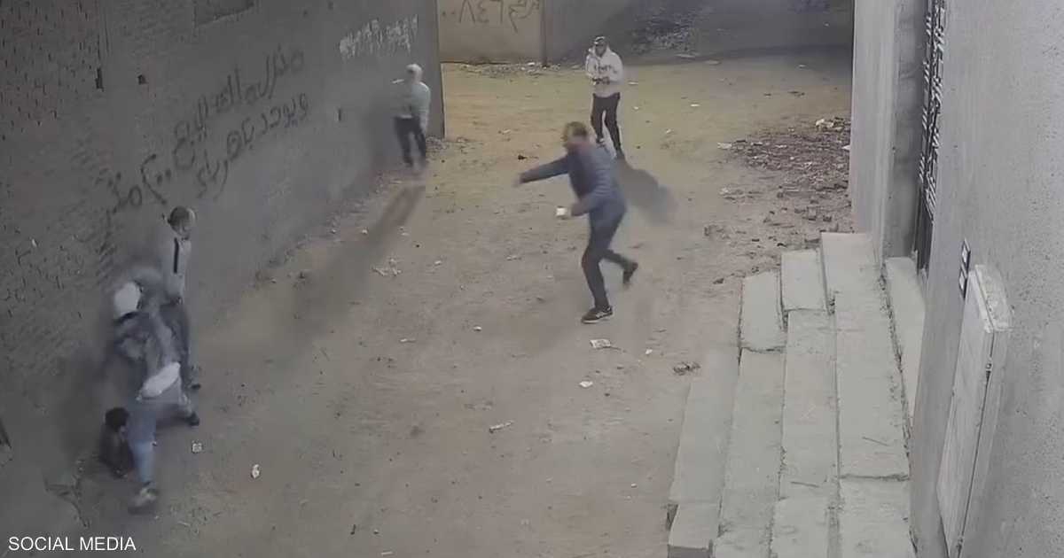مصر.. كشف ملابسات واقعة الاعتداء على طفل ووالده