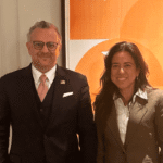 بولس يؤكد أهمية التنسيق مع الإمارات في القضايا الإقليمية