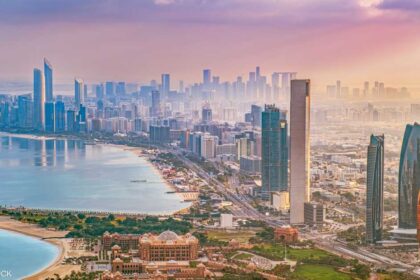 الآلاف من رواد الأعمال يغادرون بريطانيا.. والإمارات وجهتهم