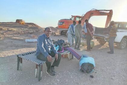 صورة لـ”قائد الحرس الجمهوري” تثير الجدل والتعاطف