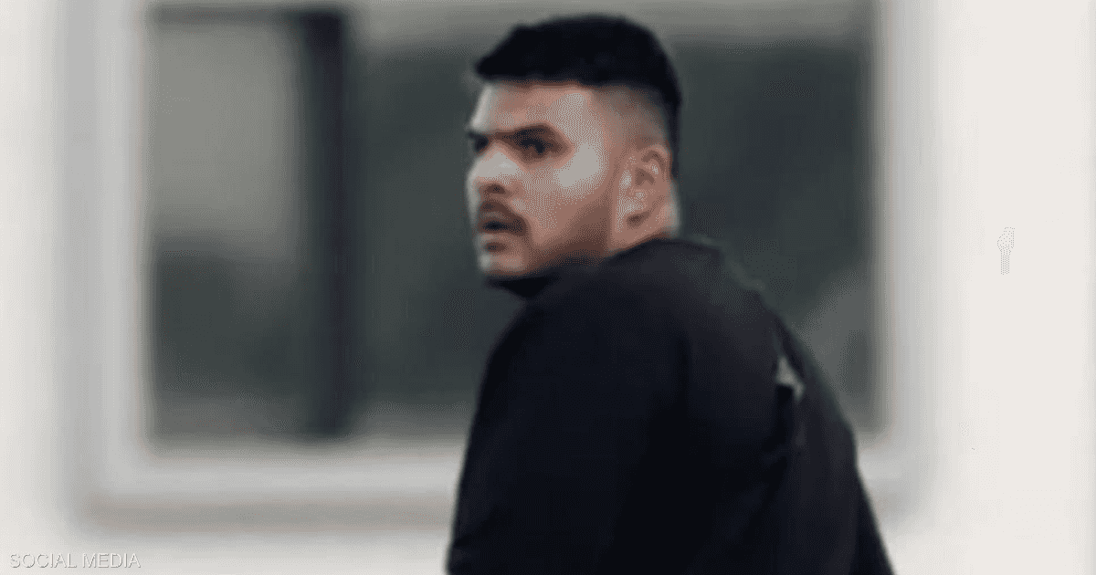 قال كلمة واحدة.. أول ظهور لمنفذ هجوم سيدني أمام المحكمة