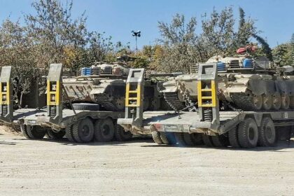 باكستان تستهدف معسكرات لمسلحين على الحدود مع أفغانستان