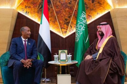 تفاصيل رسالة من البرهان إلى الملك سلمان وولي عهده