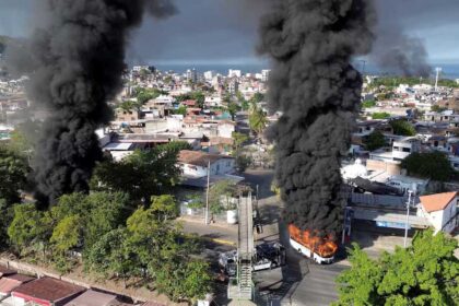 المكسيك.. هجمات انتقامية بعد مقتل "الزعيم إل مينشو"