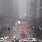 الثلج يشل نيويورك.. إغلاق شامل استعدادا لعاصفة تاريخية