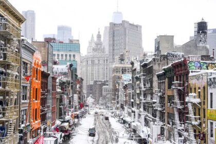 عاصفة تجمد شمال شرق أميركا.. حظر تنقلات وإلغاء آلاف الرحلات