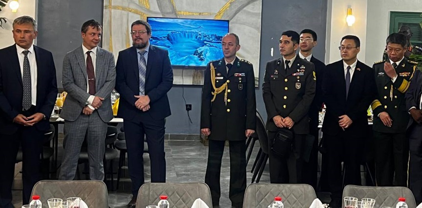 سفارة روسيا في السودان تحتفل بـ”حماة الوطن”