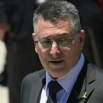 "أميركا أفضل حليف".. ساعر يرحب بقرار الخدمات القنصلية