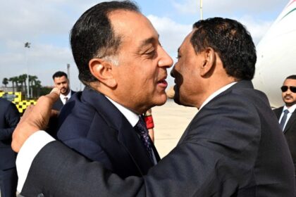 رئيس الوزراء السوداني يزور القاهرة غد الخميس