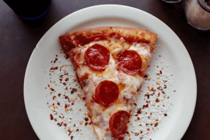 توجيه أمني غير معتاد.. إسرائيل تخشى "مؤشر البيتزا"