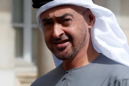 ماذا يجري في قصر الحكم بأبوظبي بعد الإعلان عن وعكة محمد بن زايد؟