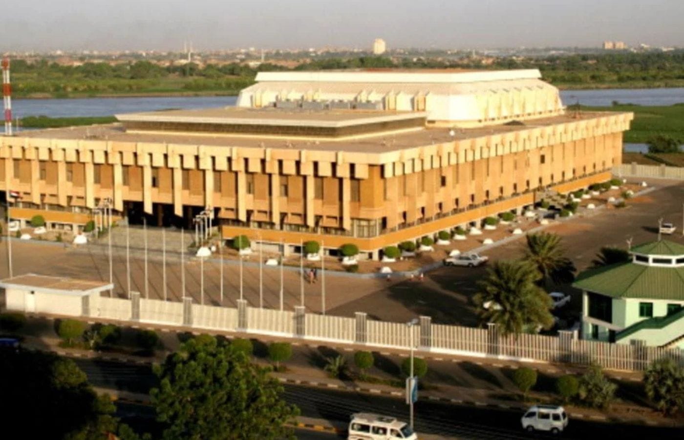 كشف عدد أعضاء المجلس التشريعي ونسب المشاركة