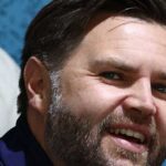 محامي المتهم بتهديد نائب ترامب بالقتل: يعاني "إعاقات ذهنية"