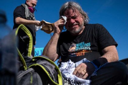 أزمة تكساس.. أمراض وحشرات في الطعام تفاقم معاناة المهاجرين