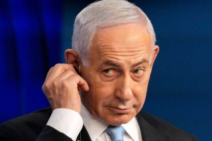 المزاج الأميركي يربك نتنياهو.. خلفيات طلب "الزيارة العاجلة"