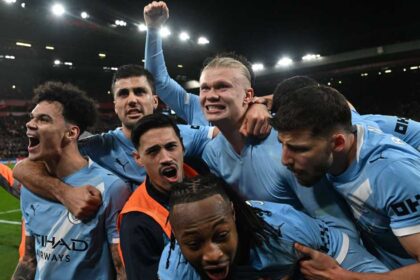 مانشستر سيتي يقلب الطاولة على ليفربول.. ويواصل مطاردة أرسنال