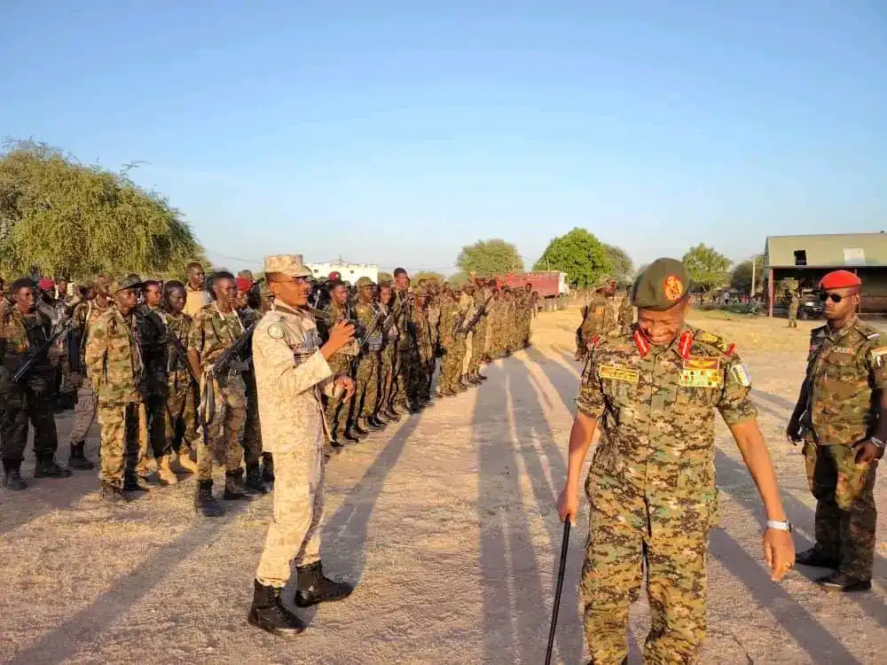 الجيش السوداني يدفع بكتيبة المظلات إلى إقليم النيل الأزرق