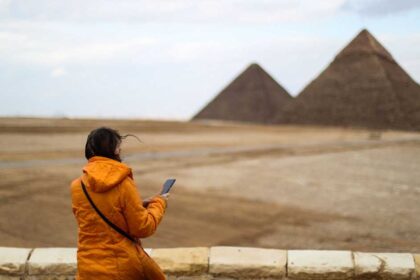 خاصتطبيقات "لتجاوز ضريبة الهاتف" في مصر.. تعليق حكومي وتكنولوجي