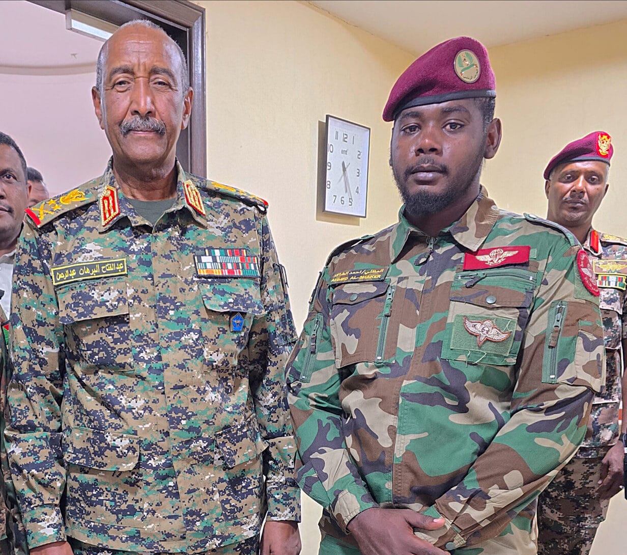 البرهان يطلق البشريات