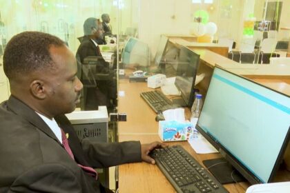 مجلس السيادة يوجه المصارف بتمويل الزراعة والمشاريع الصغيرة