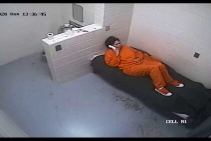 شريكة إبستين تشترط عفو ترامب مقابل الإدلاء بشهادتها