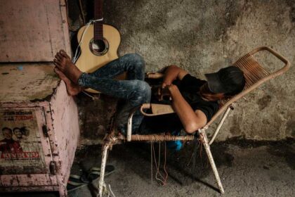 تحذير علمي من "أسلوب شائع" للاستغراق في نوم عميق