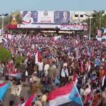 مليونية الجنوب تجدد التفويض للزبيدي وتتمسك باستعادة الدولة