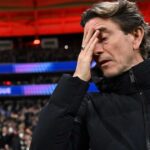 بعد اقترابه من منطقة الهبوط.. توتنهام يقيل مدربه