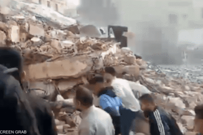 فيديو.. انهيار مبنى قديم بشارع سوريا في طرابلس