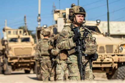 الدفاع السورية تعلن تسلم قاعدة التنف من القوات الأميركية