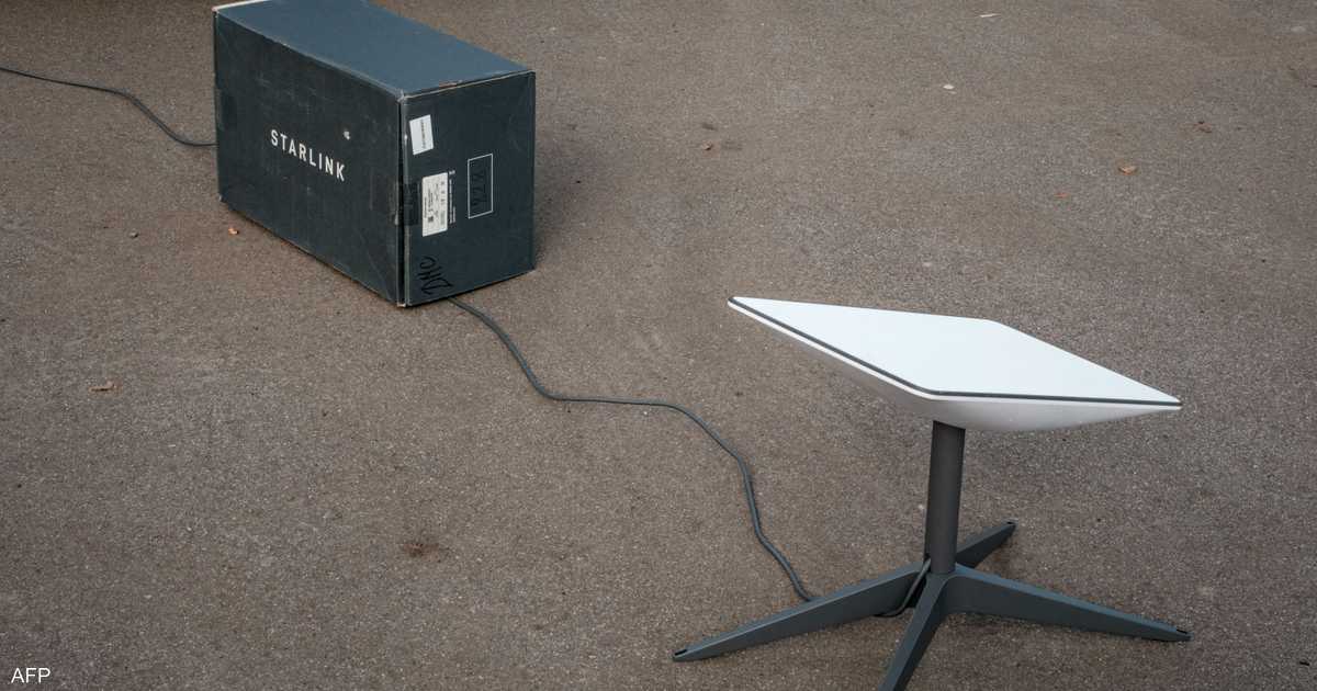 تقرير: إدارة ترامب "هرّبت" آلاف محطات ستارلينك إلى إيران