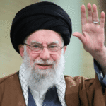 خامنئي يدعو إلى مسيرات شعبية حاشدة لإعلان الولاء