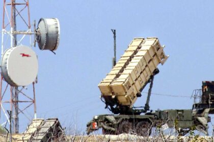 إعلام إسرائيلي: الجيش أعد خططا عملياتية جديدة لمواجهة إيران