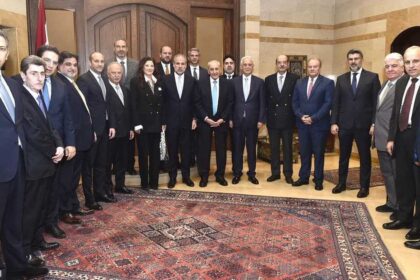 لبنان.. بري يؤكد تمسكه بإجراء الانتخابات النيابية في موعدها