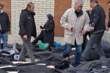 إيران.. تضارب بشأن 50 جثمانا لنساء مجهولات الهوية في مشرحة