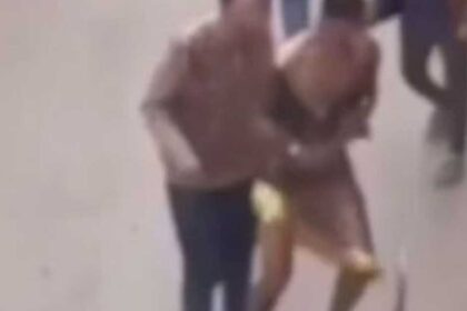 مصر.. قرار من النيابة بشأن إجبار شاب على ارتداء ملابس نسائية