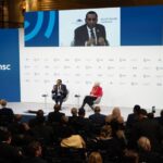 رئيس الوزراء يعلن فتح الحوار مع الإمارات