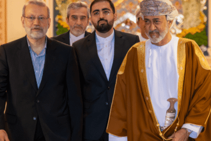 سلطان عمان يبحث مع لاريجاني مستجدات المفاوضات مع واشنطن