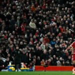 بعد الصناعة والتسجيل.. سلوت يشيد بـ"دور غير متوقع" لصلاح