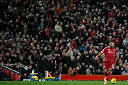 بعد الصناعة والتسجيل.. سلوت يشيد بـ"دور غير متوقع" لصلاح